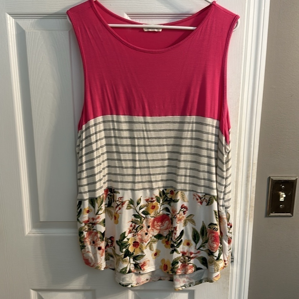3 shirt bundle - Picture 3 of 4